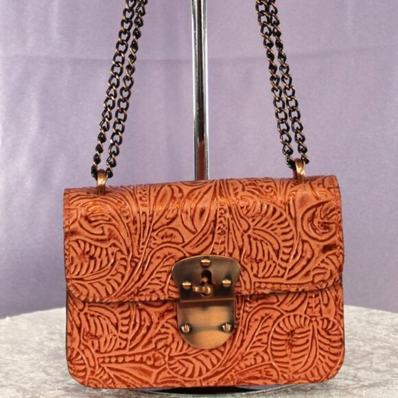 Patricia Nash Embossed Leather Crossbody Bag with Chain Strap – Burnished Floral - Picture 3 of 9